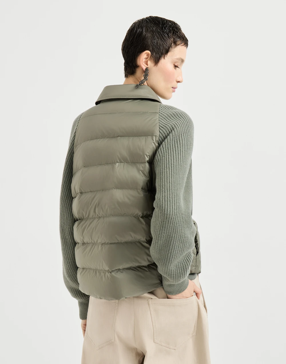 Piumino con maniche in maglia di lana vergine, cachemire e seta - Brunello Cucinelli - immagine 2