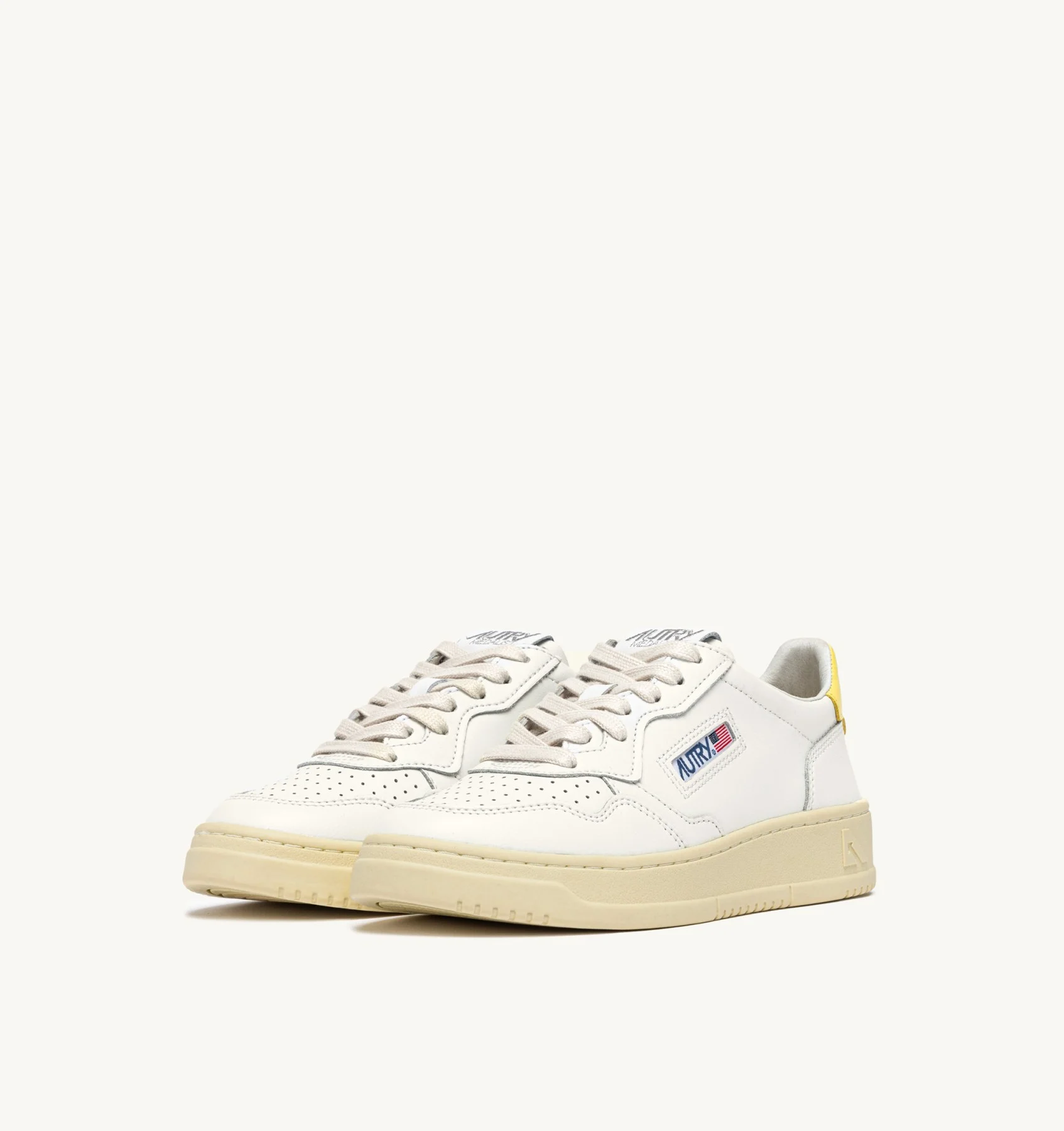 SNEAKERS MEDALIST LOW IN PELLE BIANCA E LEMON MERINGUE- AUTRY - immagine 2
